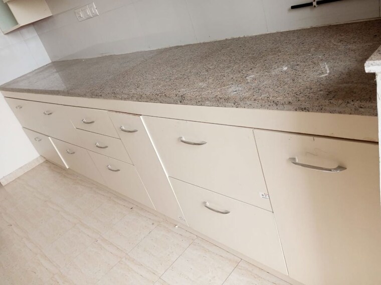 undefined, dlf-regal-gardens 3 Bedroom 1726 Sq.Ft. Apartment In Sector 90 Gurgaon 10158290