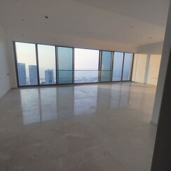 5 BHK + Servant Room Apartment For Rent in Rustomjee Crown