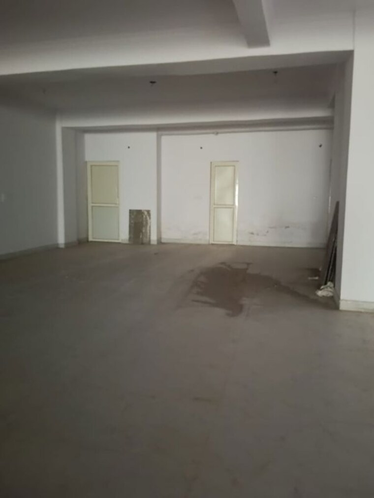 Room, naraina industrial area phase 1 Commercial Office Space 5400 Sq.Ft. In Naraina Industrial Area Phase 1 Delhi 10158246