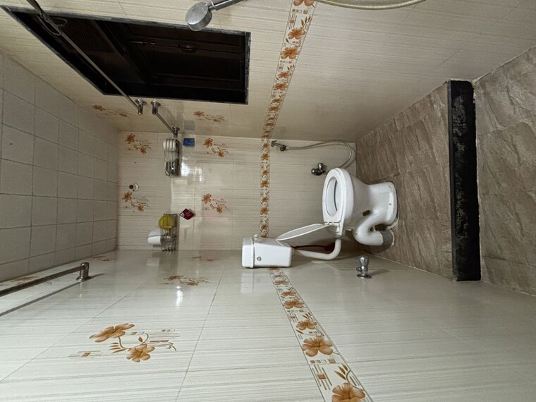 Bathroom, anantaya-apartment 1 Bedroom 400 Sq.Ft. Apartment In Gokuldham Colony Mumbai 10158293