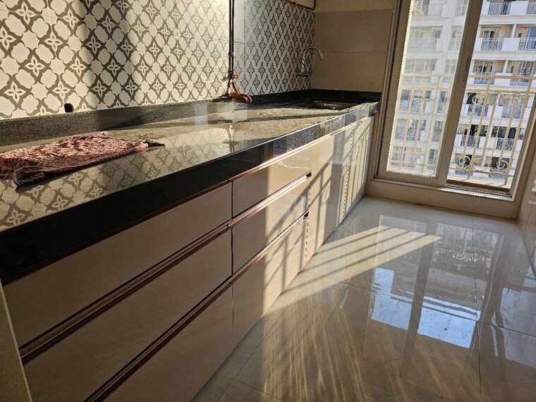 Balcony, shree-tirupati-stg-signature-residency 2 Bedroom 740 Sq.Ft. Apartment In Patlipada Thane 10158321