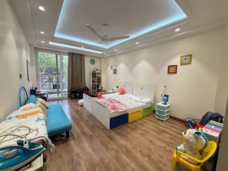  Parking, sector 4 3.5 Bedroom 2080 Sq.Ft. Apartment In Sector 4 Gurgaon 10158331