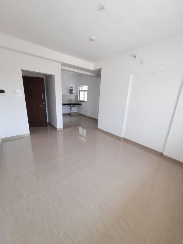 1 BHK + Pooja Room Apartment For Rent in Kolte Patil Three Jewels