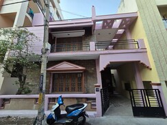 3 BHK + Pooja Room,Servant Room Independent House For Rent in SR Meadows