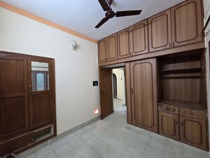 Room in 3 BHK Independent House at SR Meadows, Murugesh Palya – for Rent