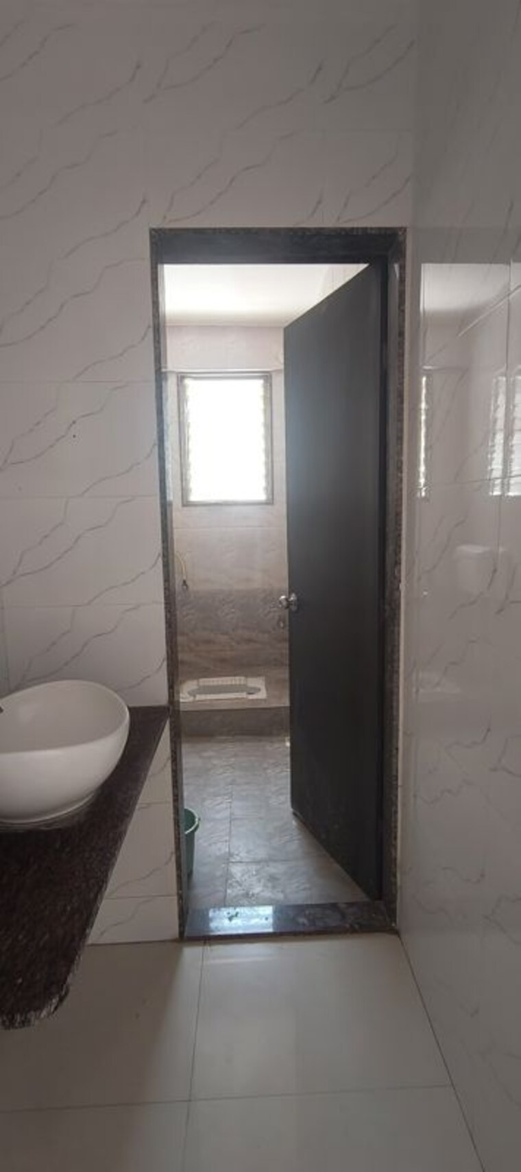 Bathroom, kalpataru-estate 2 Bedroom 950 Sq.Ft. Apartment In Pimple Gurav Pune 10141327