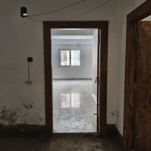 Room in 3 BHK Apartment at Hinoo – for Sale