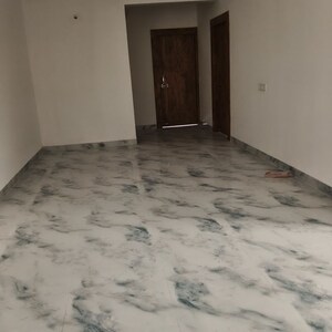 Room in 3 BHK Apartment at Hinoo – for Sale