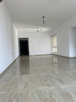 Room in 2 BHK Apartment at Vascon Forest County, Kharadi – for Rent