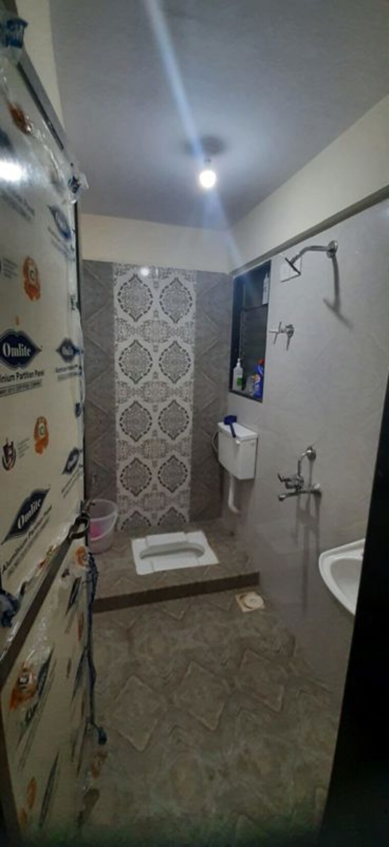 Bathroom, the-baya-central 1 Bedroom 441 Sq.Ft. Apartment In Lower Parel Mumbai 10158388