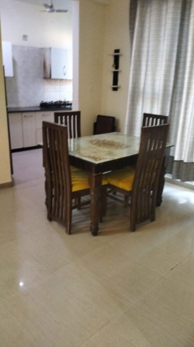 Living Room, vip road 2 Bedroom 1250 Sq.Ft. Apartment In Vip Road Zirakpur 10151683