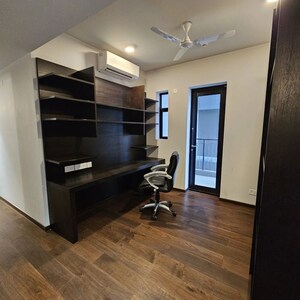 Room in 3.5 BHK Apartment at Krisumi Waterfall Residences, Sector 36a – for Rent