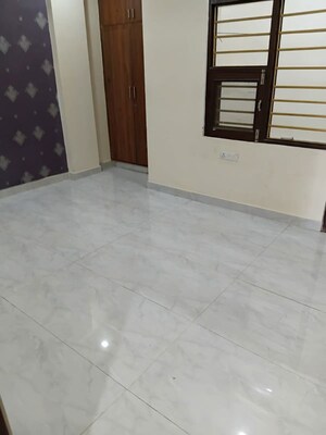 Room in 3 BHK Villa at Girdharipura – for Rent