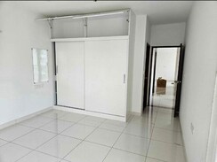 3 BHK + Servant Room Apartment For Rent in Puravankara Palm Beach