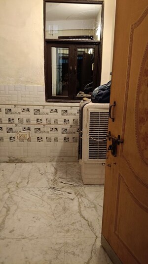 Room in 1 BHK Builder Floor at Bhopura – for Sale