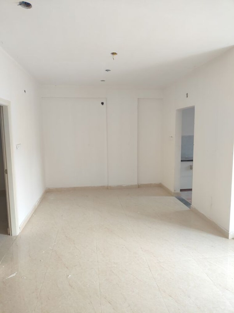 Room, lb shastri nagar 3 Bedroom 1400 Sq.Ft. Apartment In Lb Shastri Nagar Bangalore 10158653