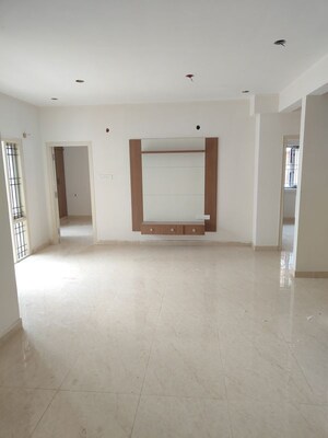 3 BHK Apartment For Rent in Lb Shastri Nagar