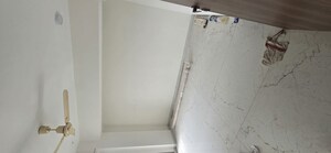 Room in 1.5 BHK Apartment at Ekatva Coral, Panch Pakhadi – for Rent