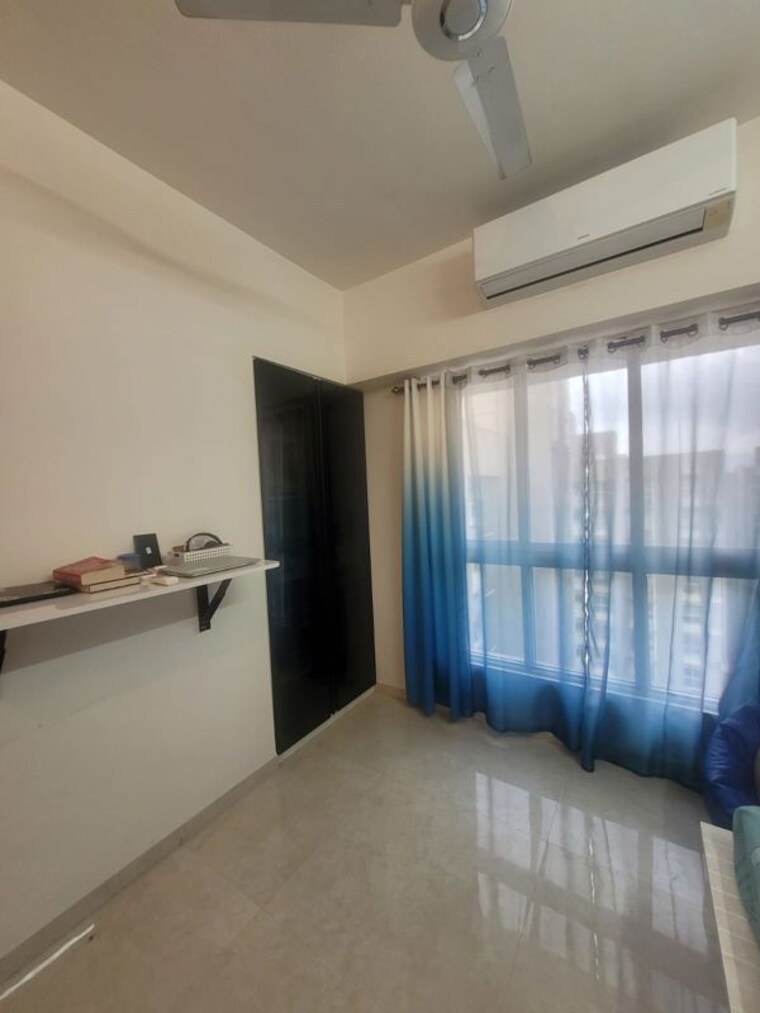 Bedroom, lodha-amara 2 Bedroom 650 Sq.Ft. Apartment In Kolshet Road Thane 10158716