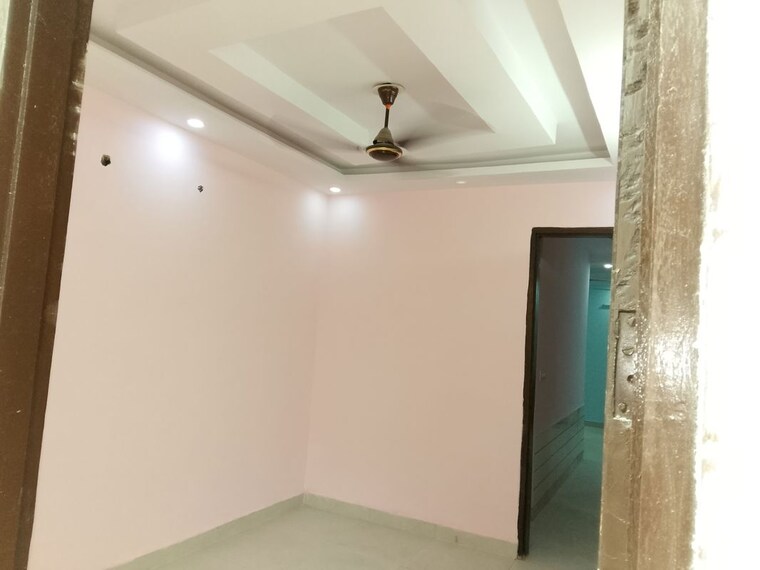 Room, dwarka mor 2 Bedroom 750 Sq.Ft. Builder Floor In Dwarka Mor Delhi 10158817
