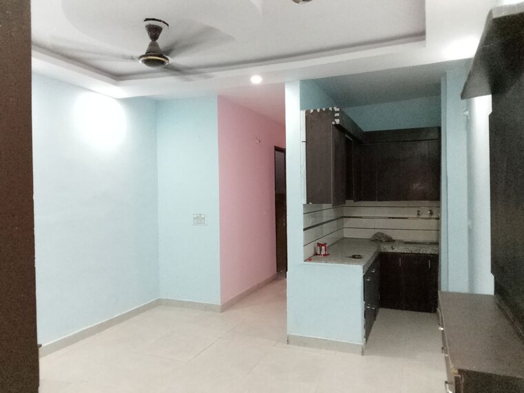 Room, dwarka mor 2 Bedroom 750 Sq.Ft. Builder Floor In Dwarka Mor Delhi 10158817