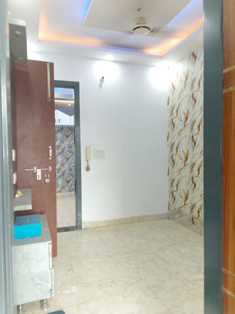 Room, dwarka mor 1 Bedroom 700 Sq.Ft. Builder Floor In Dwarka Mor Delhi 10158862
