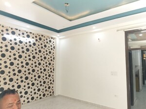 Room in 2 BHK Builder Floor at Nawada – for Rent