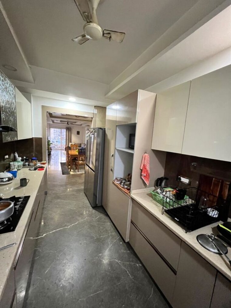 Kitchen, sector 52 4 Bedroom 2200 Sq.Ft. Builder Floor In Sector 52 Gurgaon 10159184