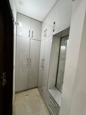 Building Lobby in 4 BHK Builder Floor at Sector 52 – for Sale