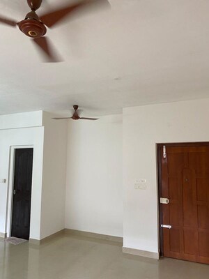 Room in 2 BHK Apartment at Mangala Nagar – for Rent