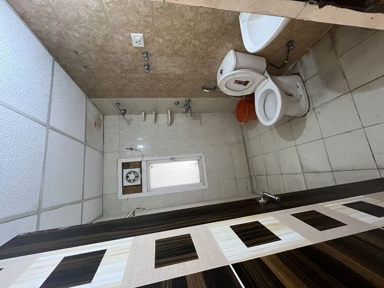 Washroom, aba-cherry-county 3.5 Bedroom 2232 Sq.Ft. Apartment In Tech Zone 4 Greater Noida Greater Noida 10159163