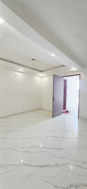 1 BHK Builder Floor For Rent in Saket