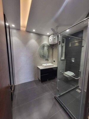 Attached Bathroom in 5 BHK Apartment at Adani Samsara, Sector 60 – for Sale