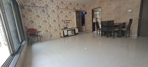 Room in 2 BHK Apartment at La Classic, Malad West – for Rent