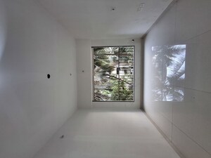 Room in 2 BHK Apartment at Balaji Heights Borivali, Borivali East – for Sale