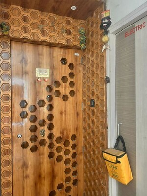 Furnished Amenities in 2.5 BHK Apartment at Neelkanth Greens, Manpada – for Sale