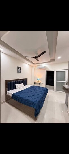1 RkBuilder Floor For Rent in Saket