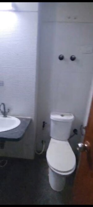 Bathroom in 3.5 BHK Apartment at Mahagun Moderne, Sector 78 – for Rent