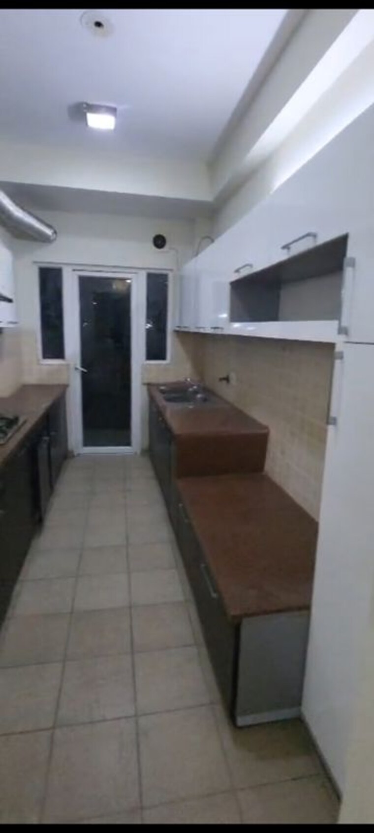 Kitchen, mahagun-moderne 3.5 Bedroom 1900 Sq.Ft. Apartment In Sector 78 Noida 10159854