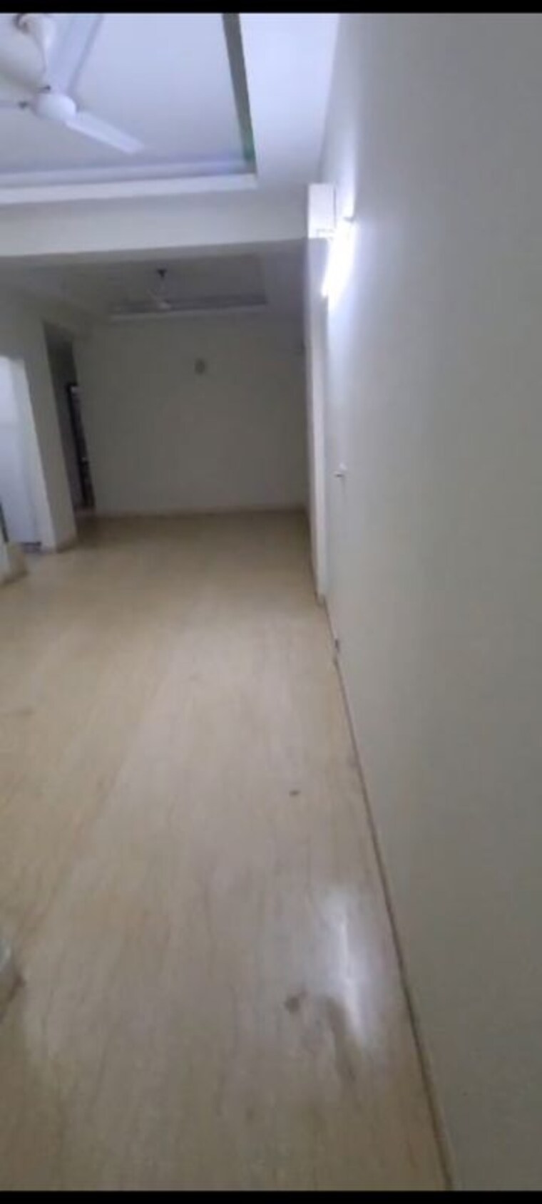 Room, mahagun-moderne 3.5 Bedroom 1900 Sq.Ft. Apartment In Sector 78 Noida 10159854