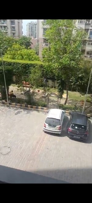 Parking in 2.5 BHK Apartment at SG Impressions 58, Raj Nagar Extension – for Sale