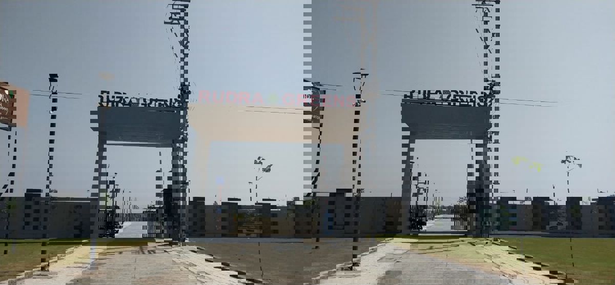 Plot For Sale in Mayakhedi