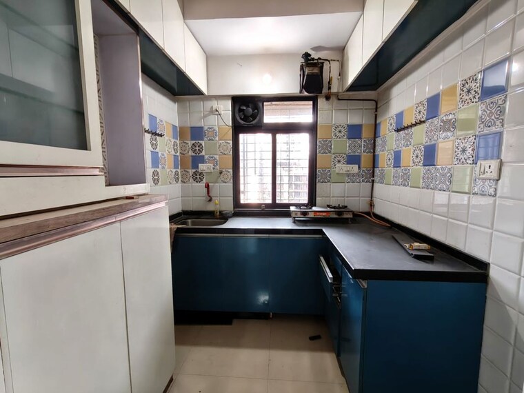 Kitchen, horizon-height 1 Bedroom 450 Sq.Ft. Apartment In Kasarvadavali Thane 10159829