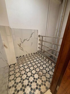 3 BHK Builder Floor For Rent in Saket