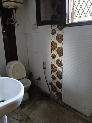 Bathroom in 1 BHK Builder Floor at Kalkaji – for Rent