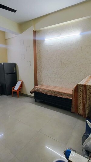 Bedroom in 2 BHK Apartment at Ansal Golf Link I, Omega I Greater Noida – for Rent