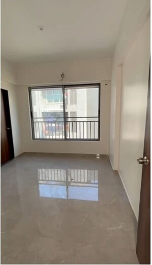 Bedroom in 3 BHK Apartment at Sabari Mira, Chembur – for Rent