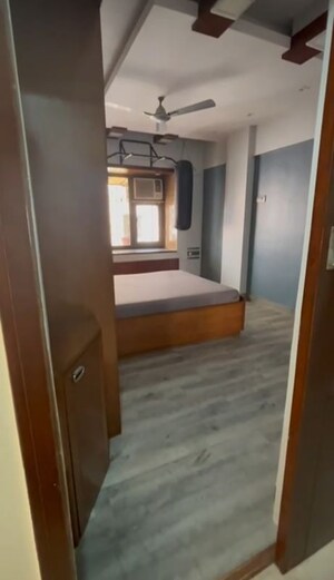 Room in 2 BHK Apartment at Dosti Estates, Wadala East – for Rent