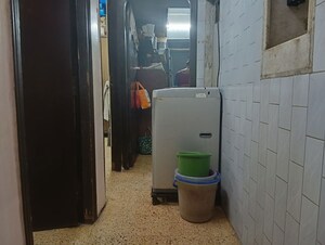 Bathroom in 1 BHK Apartment at Venus CHS Andheri, Andheri West – for Rent