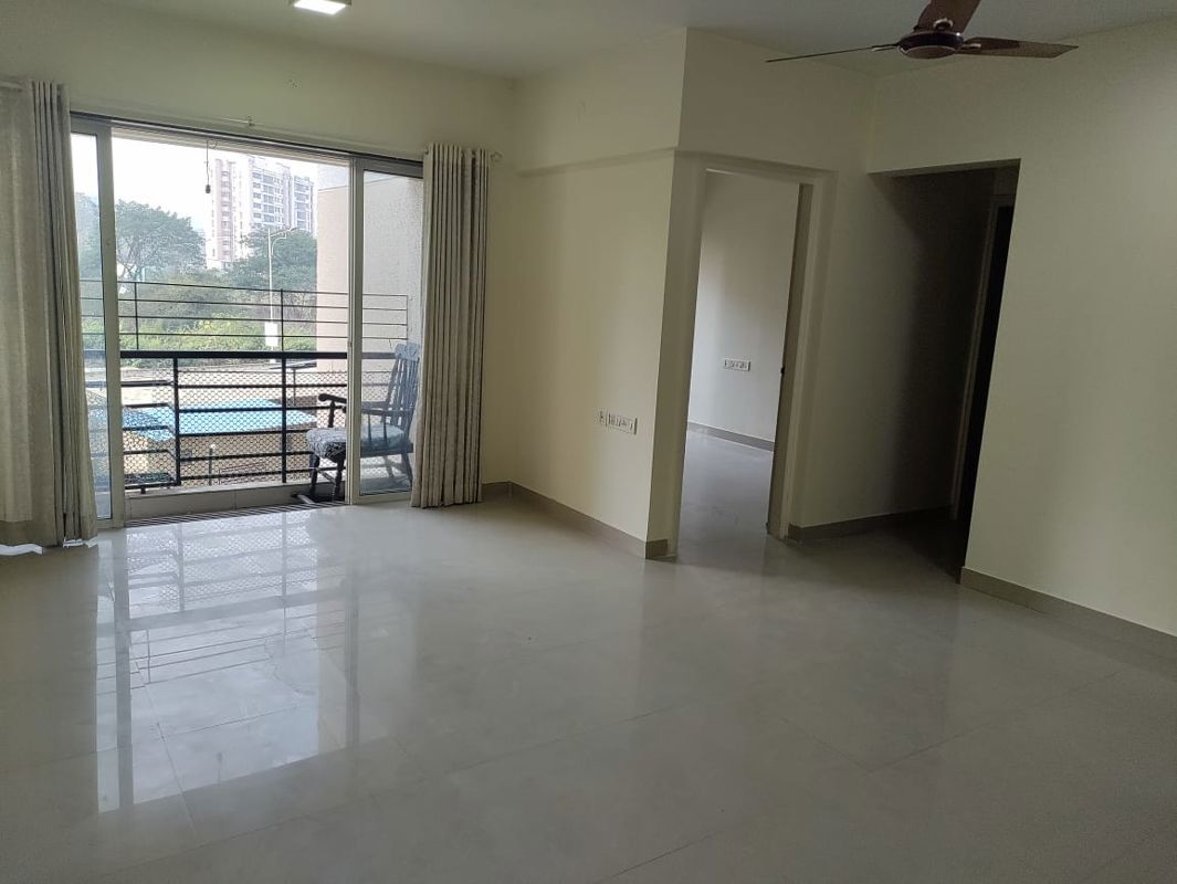 2 BHK + Store Room Apartment For Rent in Thane West